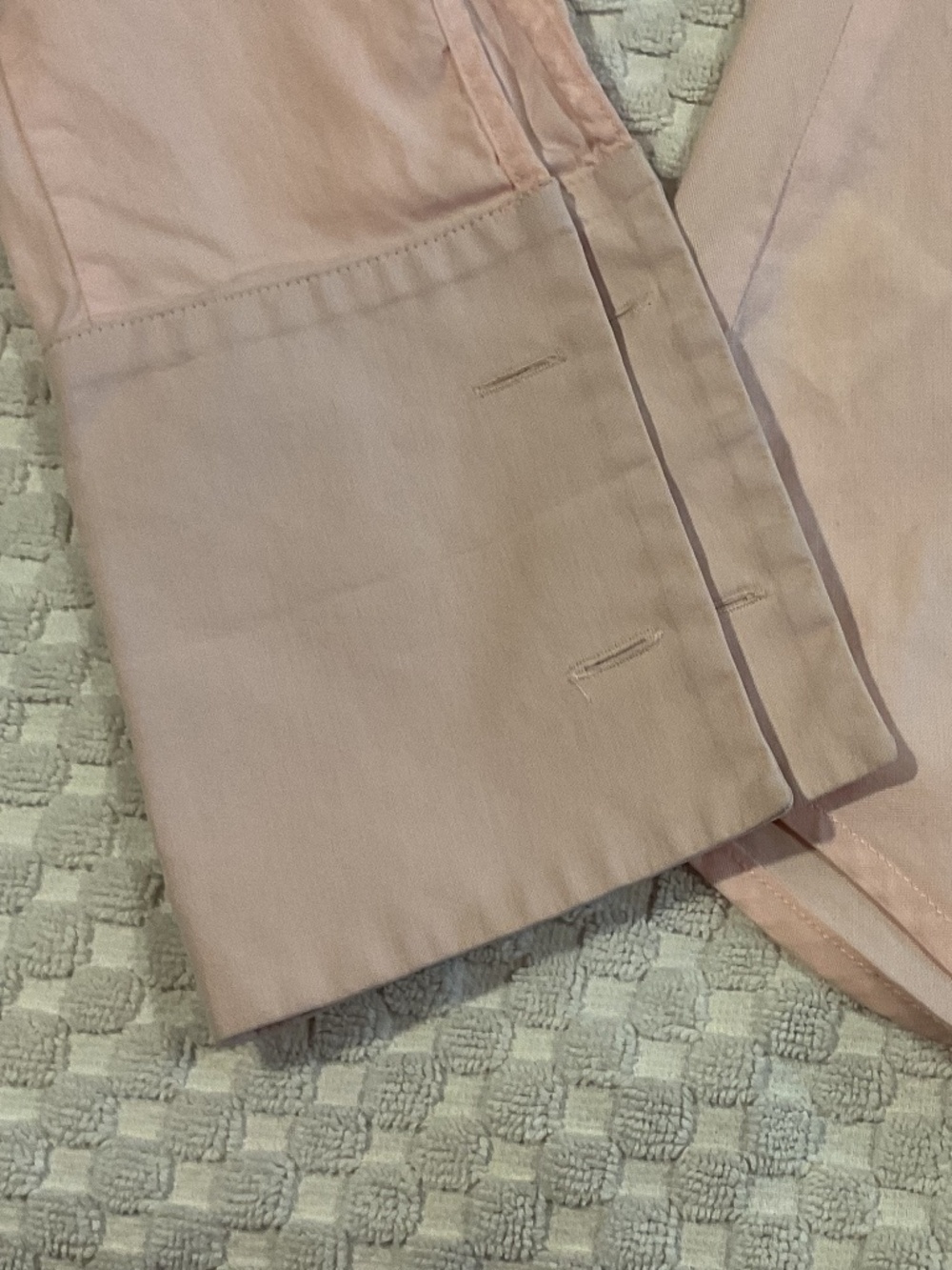 Adrienne Vittadini Pink Collared Button Up, Size 4. Made in Italy - Picture 5 of 10